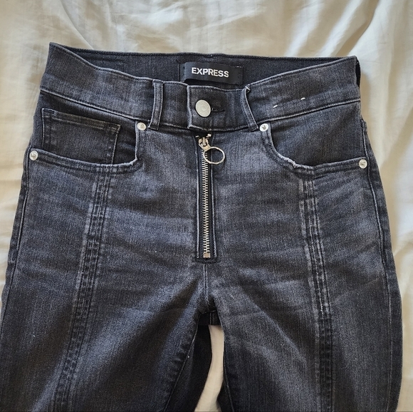 Express High-Rise Exposed Zip Cropped Skinny Jeans size 2R - Picture 4 of 7